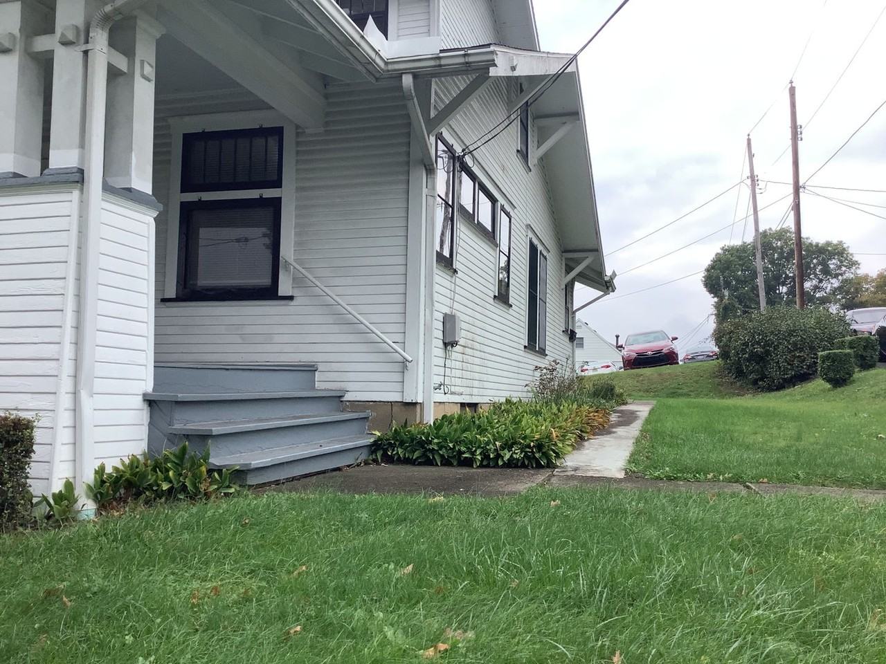 815 Price St - Photo 3 of 23