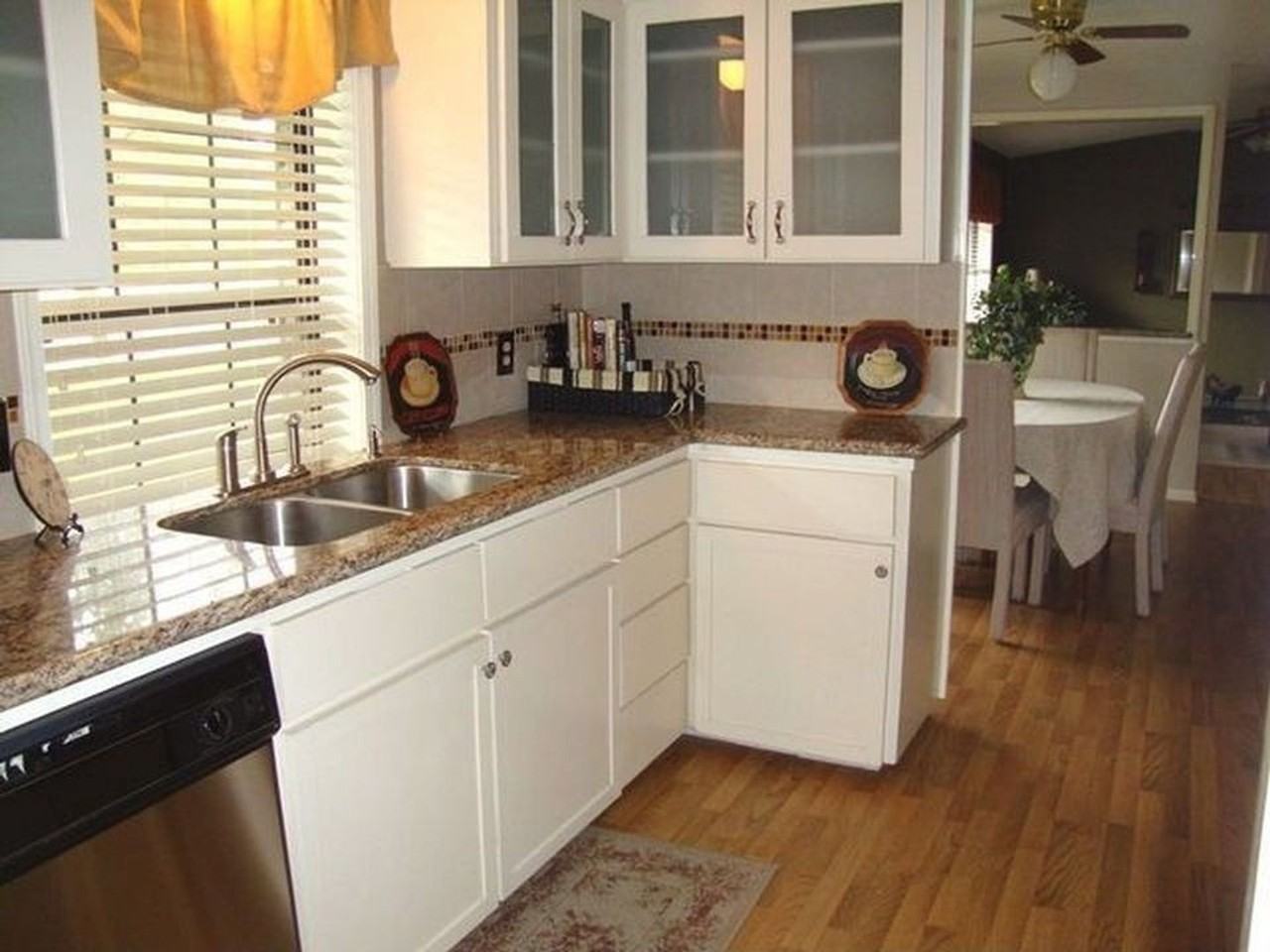 1001 Puryear Dr - Photo 3 of 13