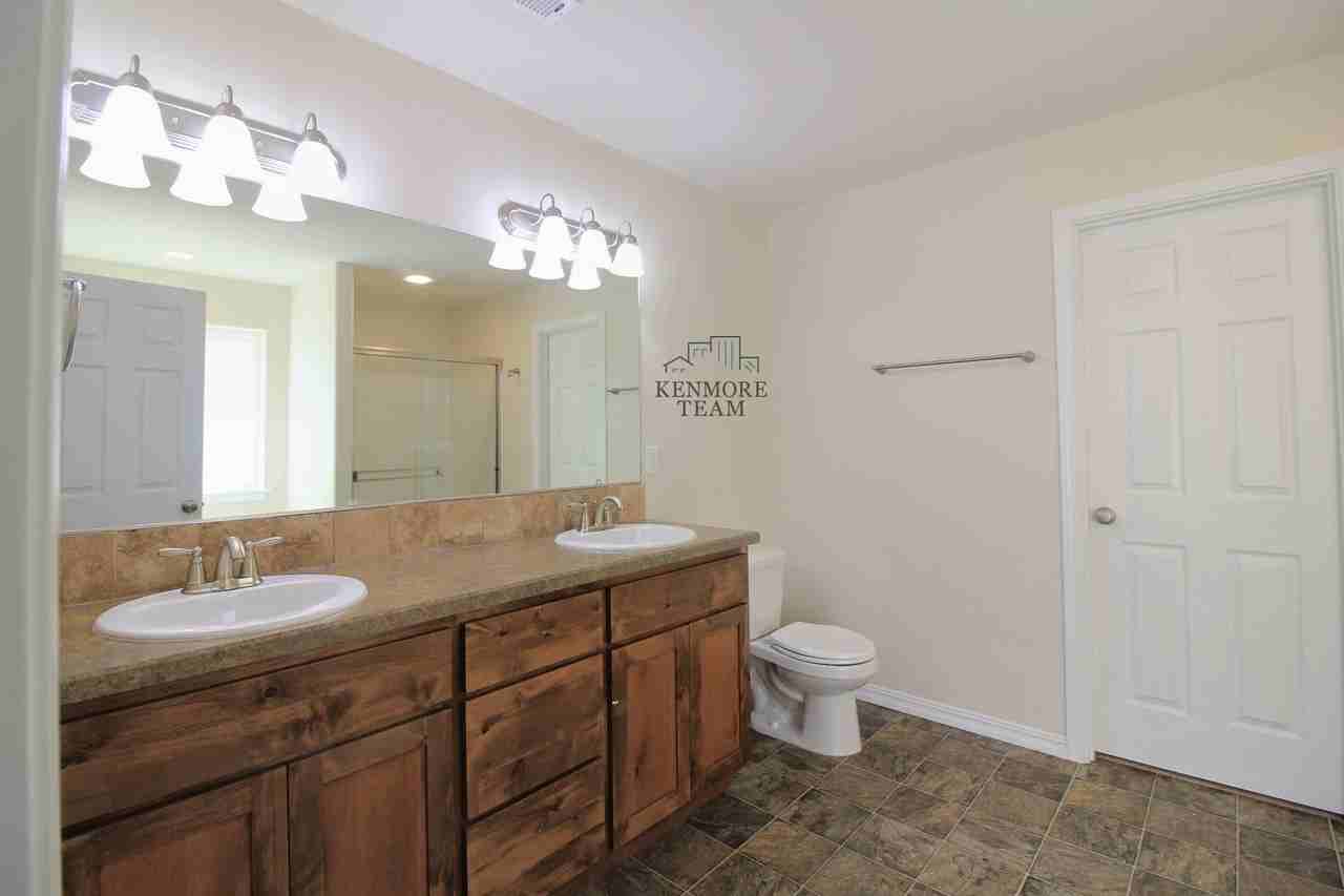 544 Lakerose Loop - Photo 7 of 11