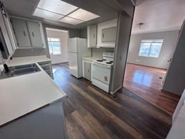 featured image of 2615 Ne Lindell Ln