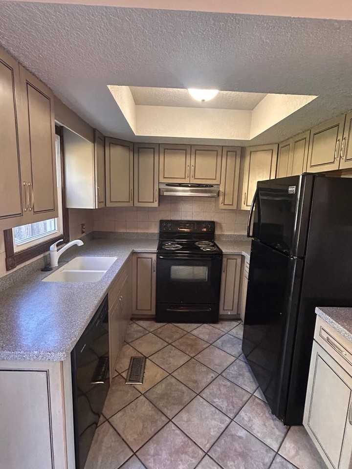 3509 Shoaff Park River Dr - Photo 3 of 7
