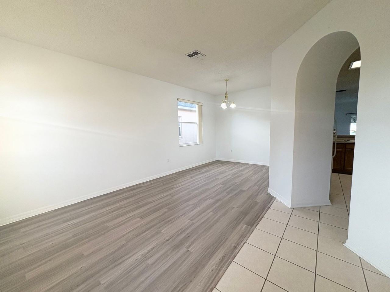 9995 Shadow Creek Dr - Photo 3 of 26