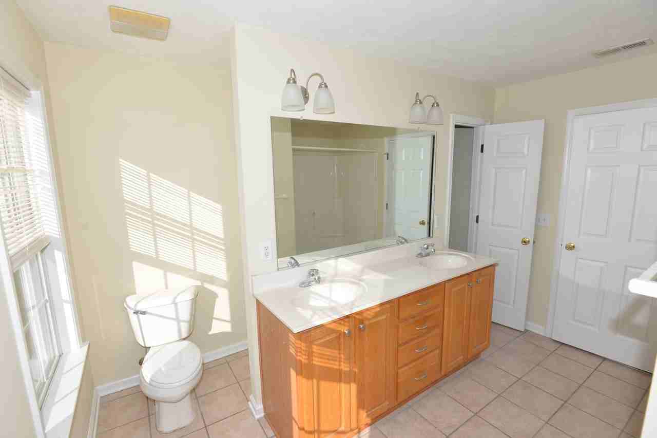 1701 Seaton Dr - Photo 6 of 21