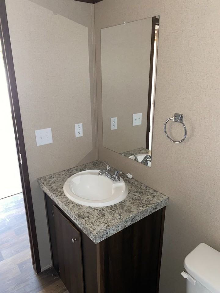 174 Valley Rd - Photo 4 of 19