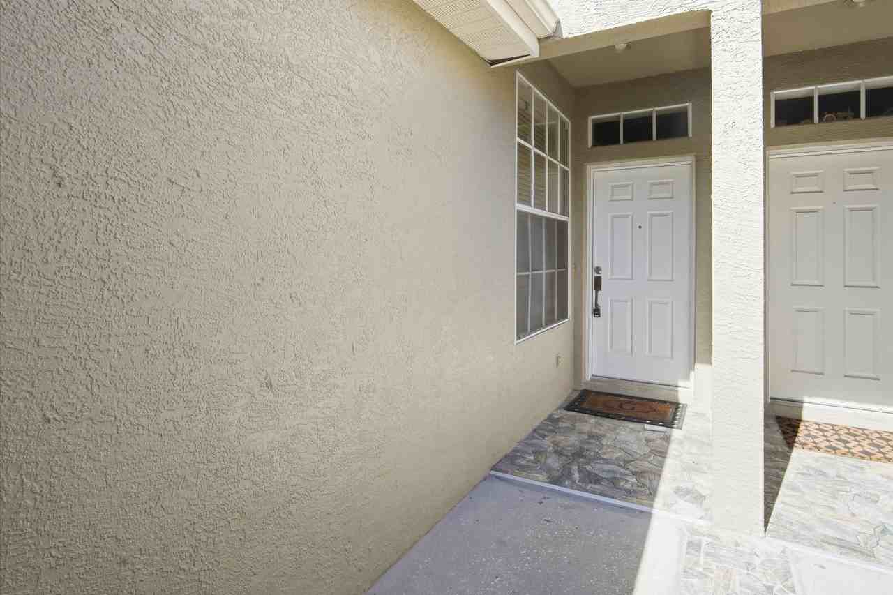 11260 Windsor Place Cir - Photo 2 of 28