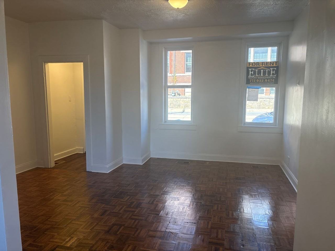 624 E Philadelphia St - Photo 2 of 25