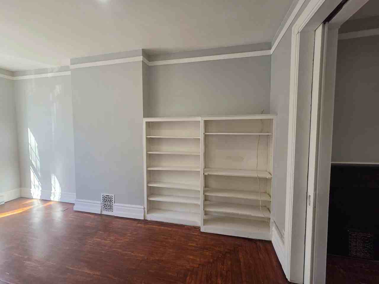 33 S 10th St - Photo 4 of 14