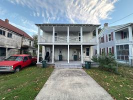 featured image of 211 E Gale St
