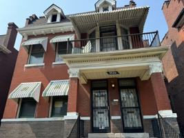 featured image of 3920 Ashland Ave ## 1f