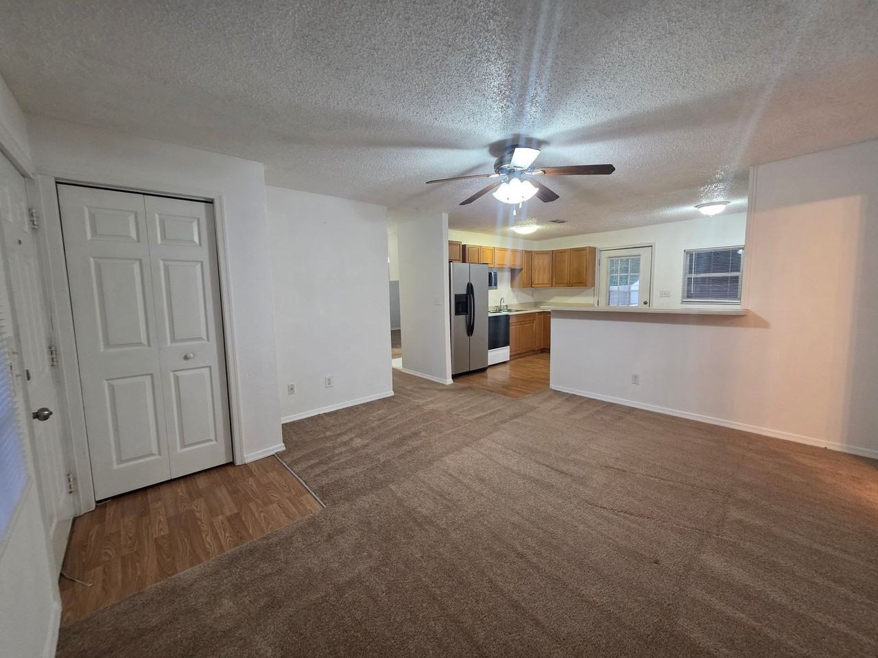 1235 Larry Anne Dr - Photo 4 of 23