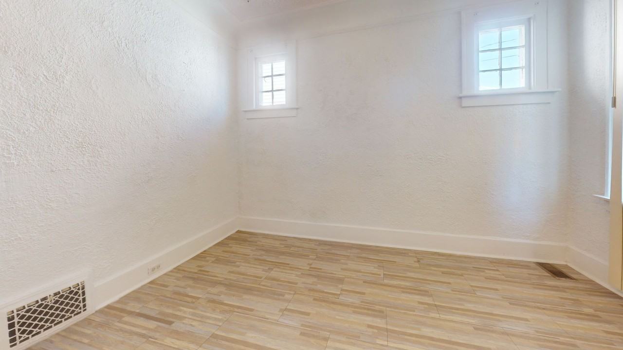 489 Central Ave - Photo 4 of 12