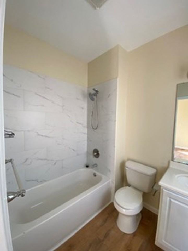 403 Hillcrest Ave - Photo 6 of 11