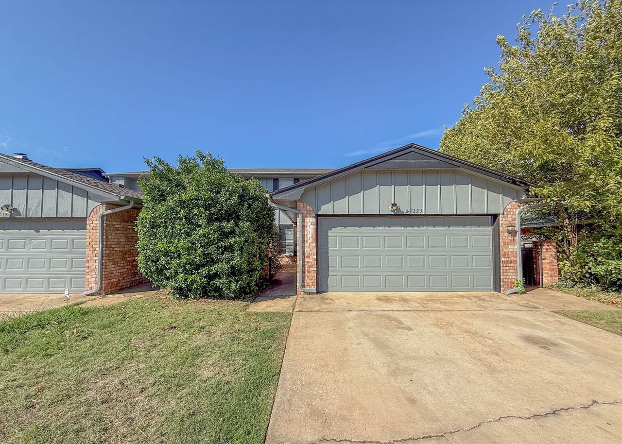 7223 Edenborough Dr - Photo 5 of 19