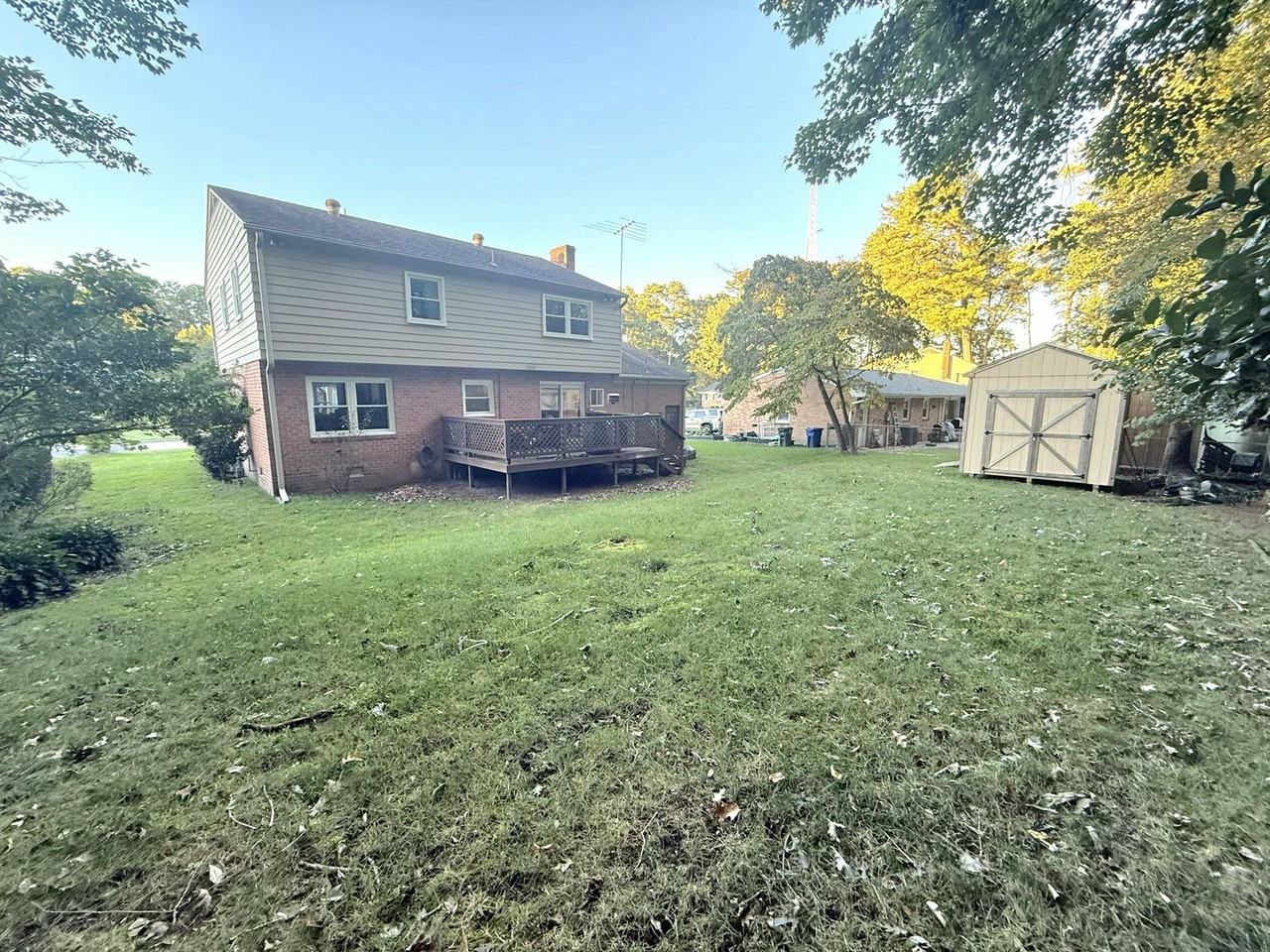 80 Sweetbriar Dr - Photo 3 of 3