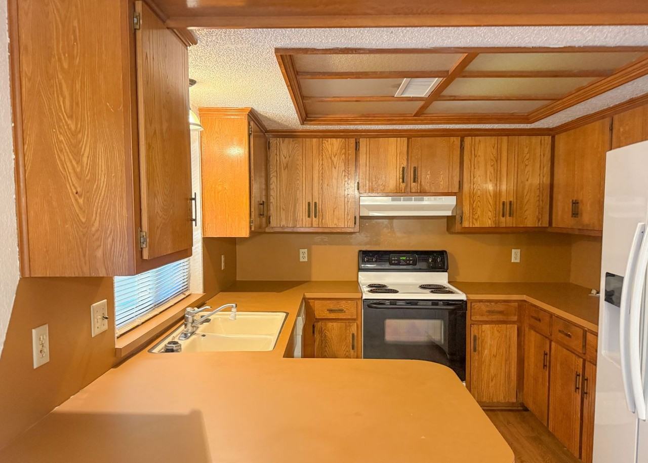 1109 Choctaw Ridge Rd - Photo 2 of 5