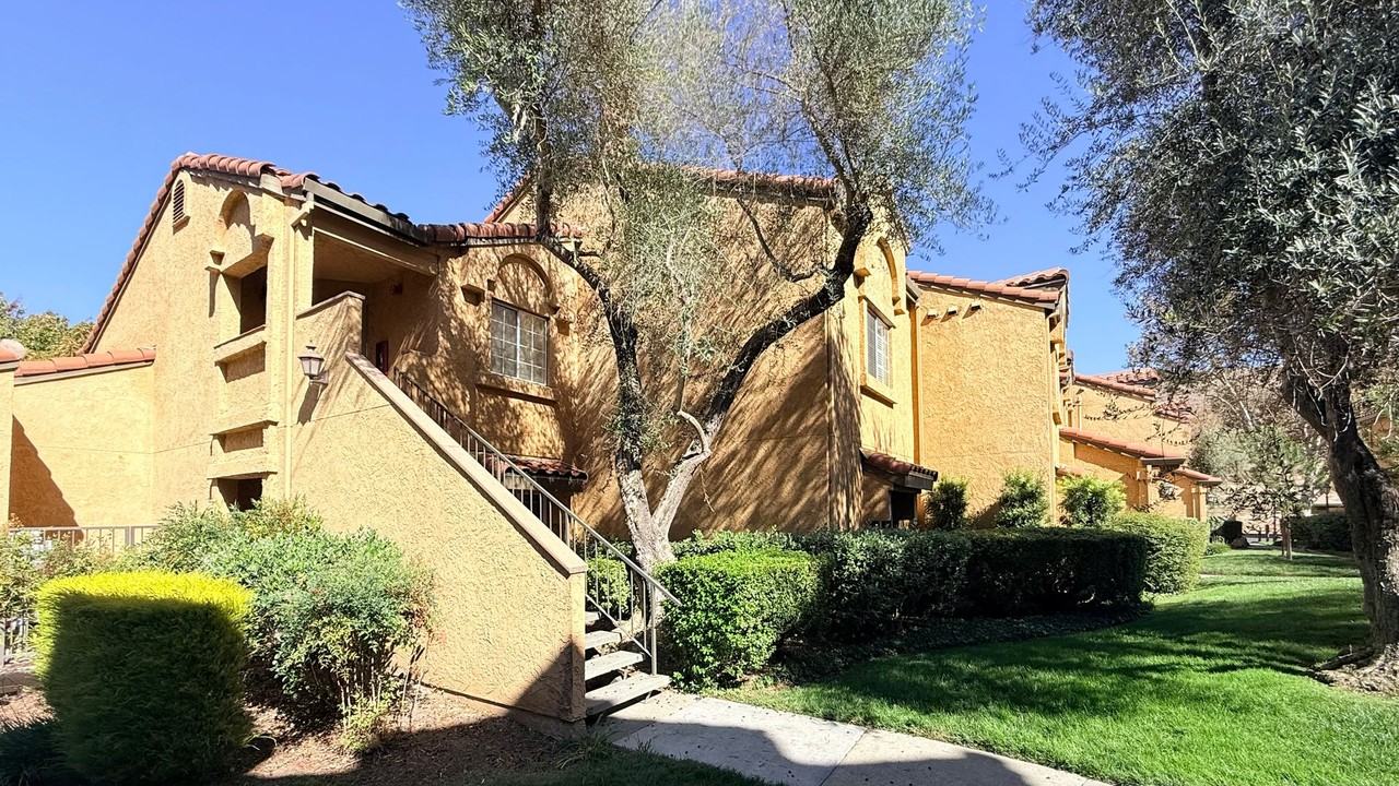 715 Watson Canyon Ct #206 - Photo 2 of 44