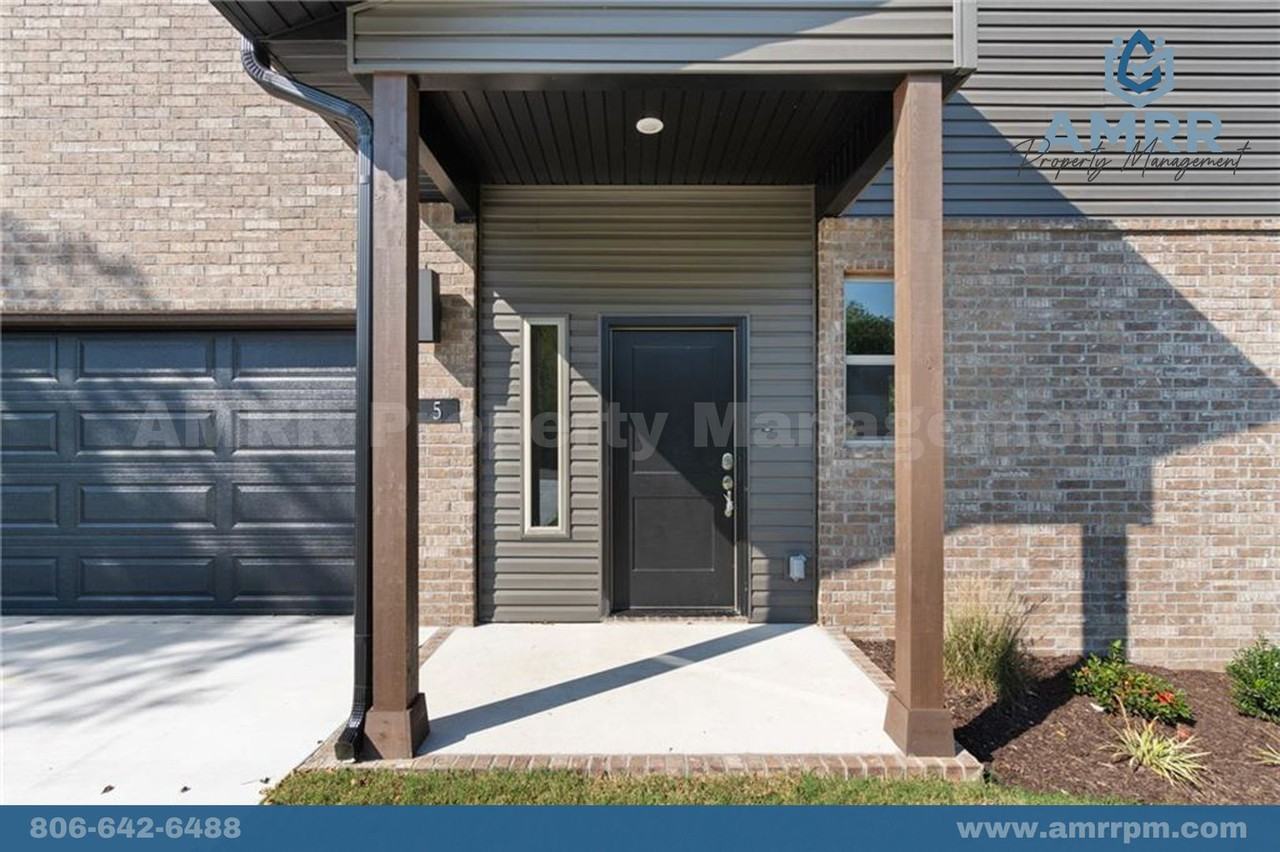 5 Hebrides Ln - Photo 2 of 26