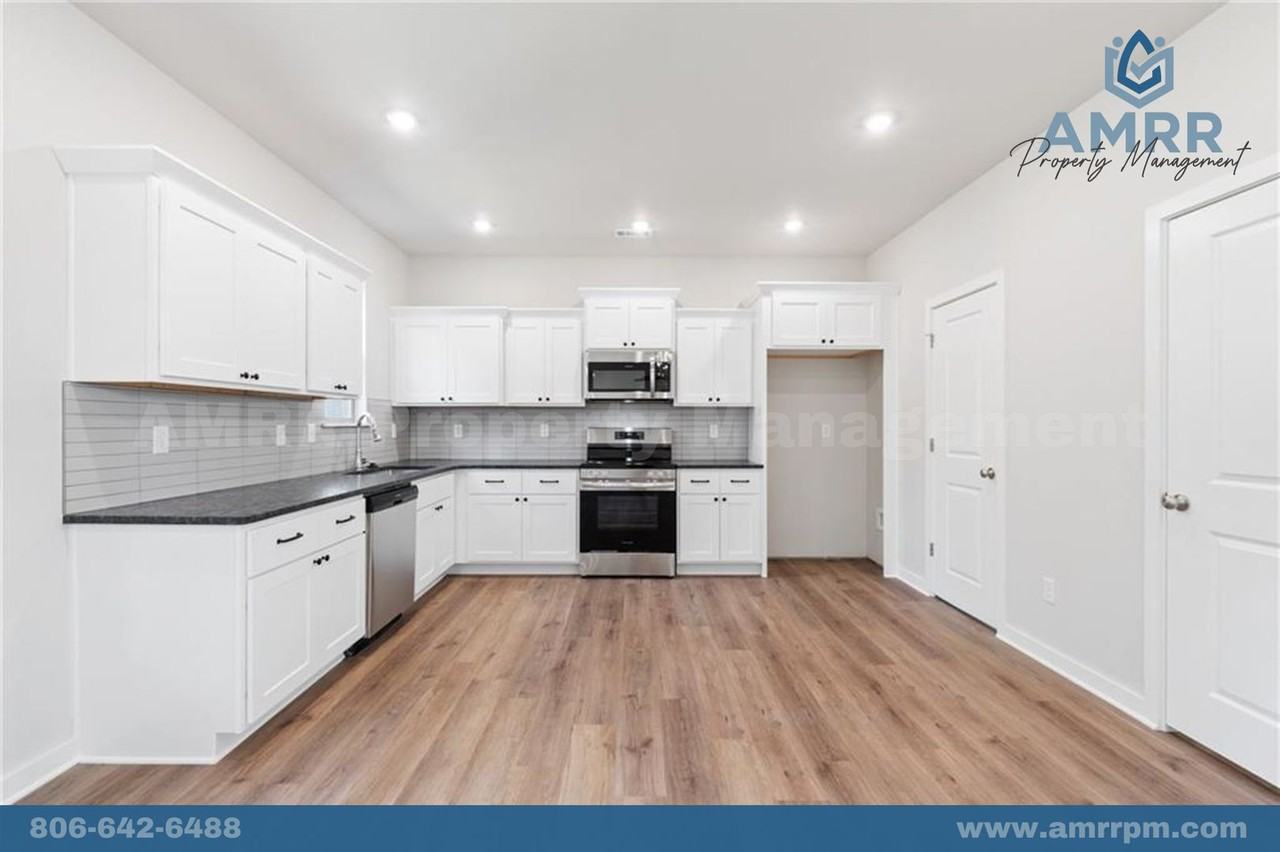 5 Hebrides Ln - Photo 7 of 26