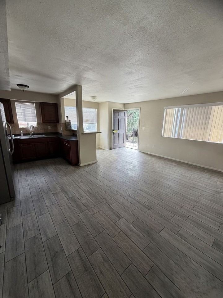 6509 E Calle La Paz #D - Photo 3 of 7