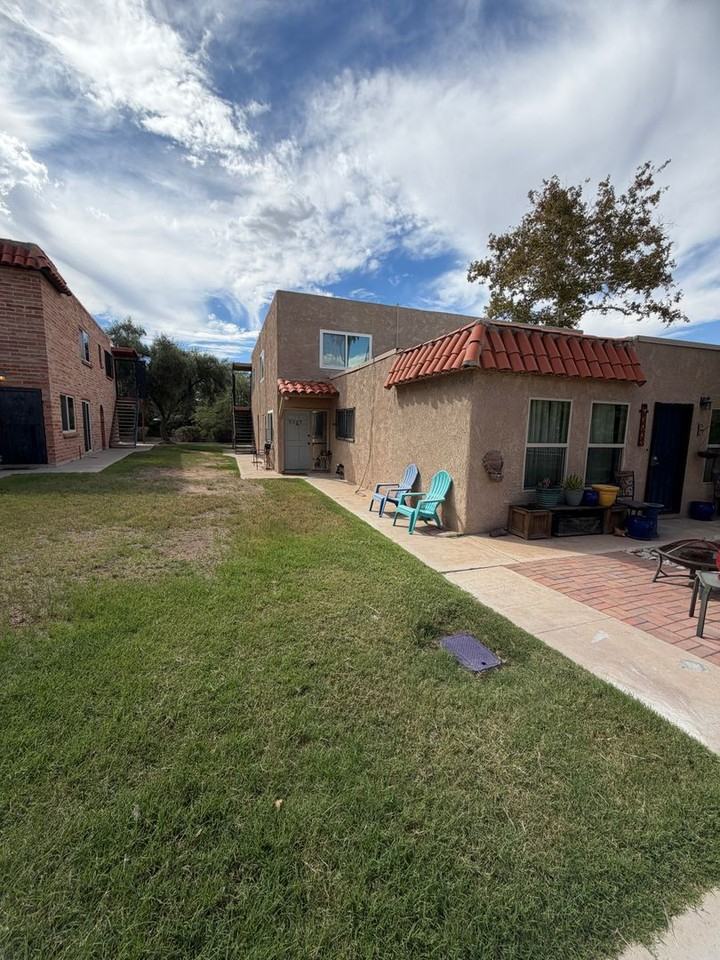 6509 E Calle La Paz #D - Photo 4 of 7