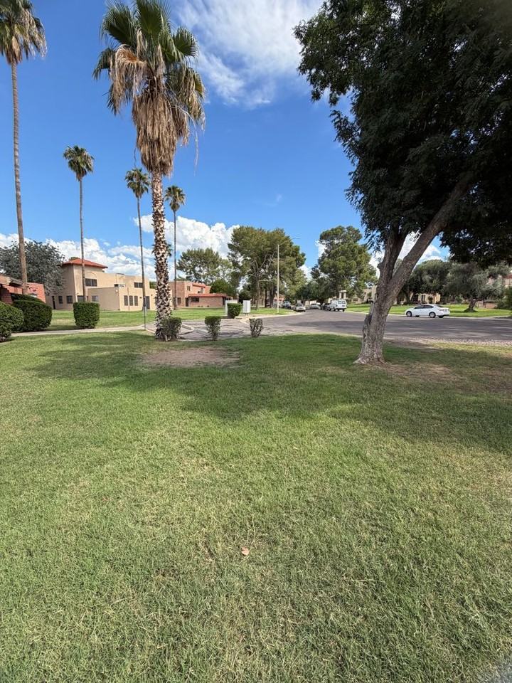 6509 E Calle La Paz #D - Photo 5 of 7