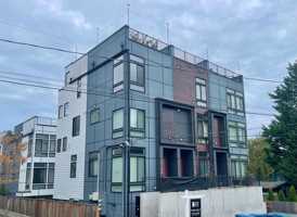 featured image of 1010 Ne 92nd St #A
