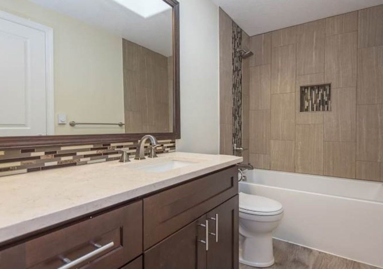 8517 N Druid Ave - Photo 2 of 30
