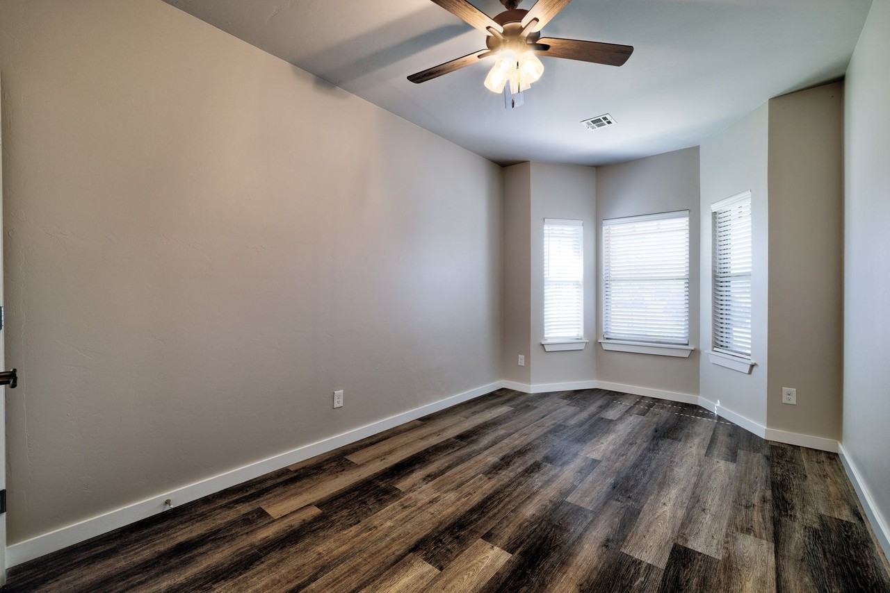 6528 6528 Bent Wood Villas Drive #B - Photo 5 of 20