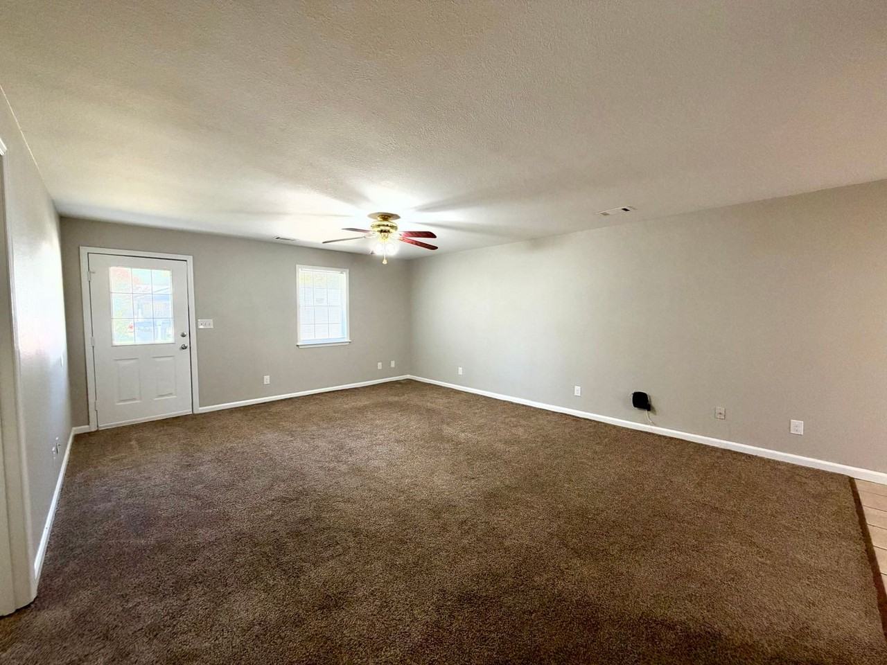 303 N 13th Ave - Photo 5 of 21