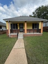 258 Oak St - Photo 1 of 1