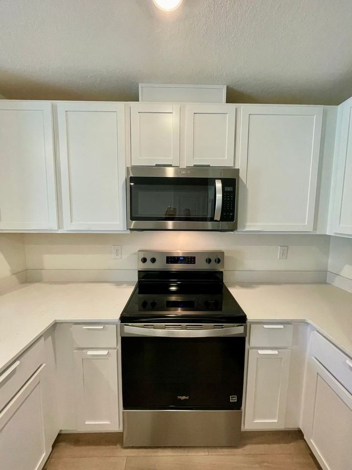 1664 Great Osprey Way - Photo 4 of 50