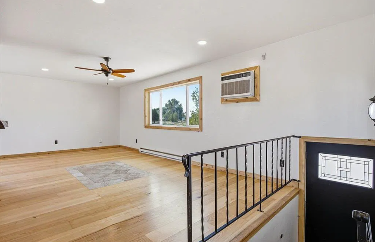 62455 Jig Rd - Photo 5 of 34
