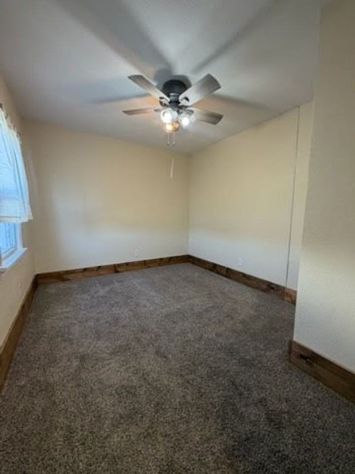 719 Fairfax St - Photo 6 of 10