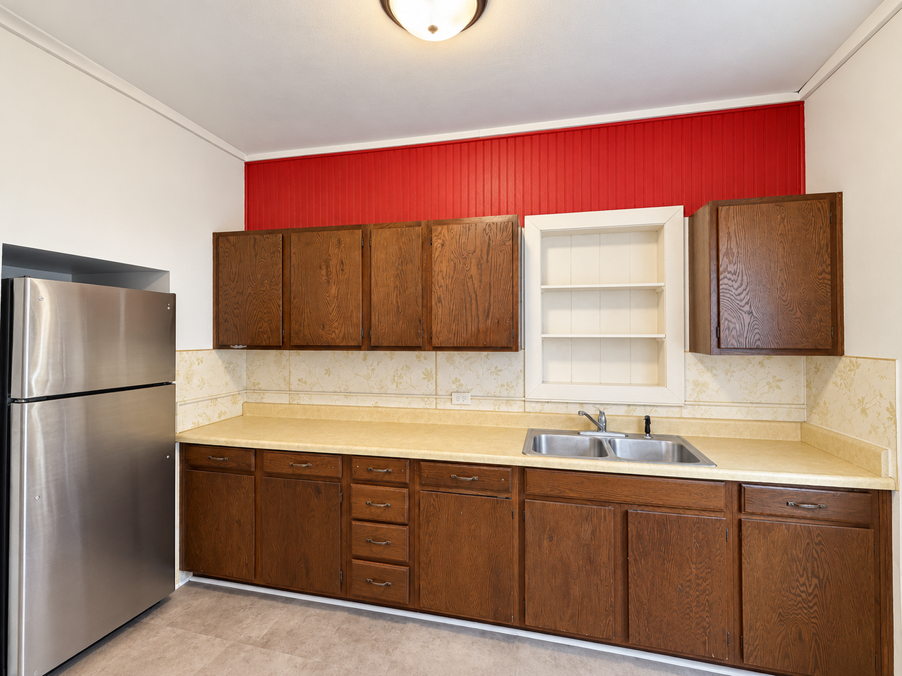 1136 W Grand Ave - Photo 6 of 13