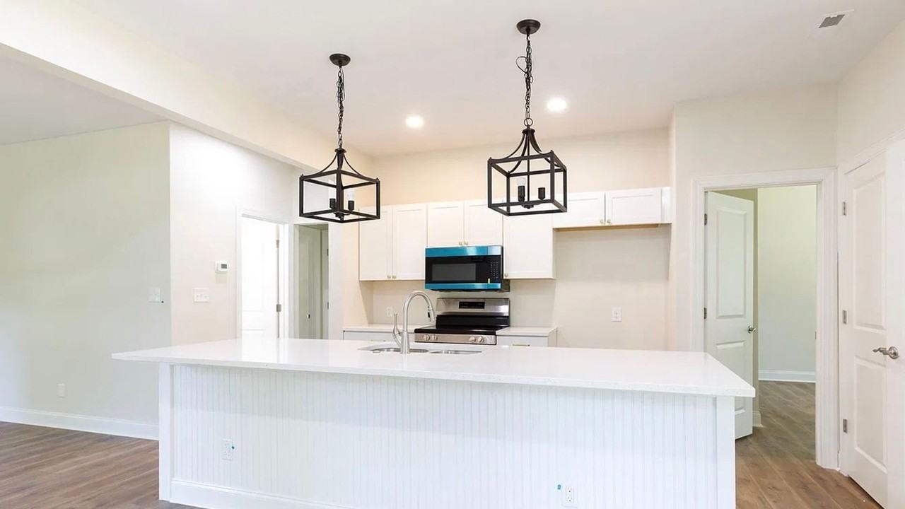314 Friedheim Rd - Photo 4 of 10