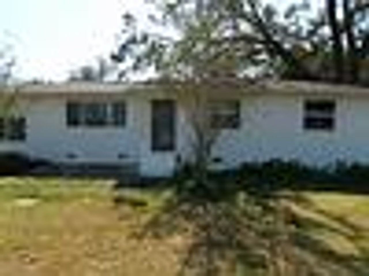 4911 Kinnear Ave - Photo 3 of 42