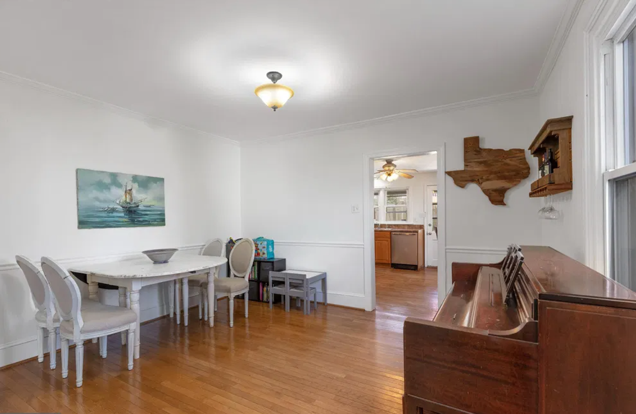 614 Roosevelt Ave - Photo 7 of 26