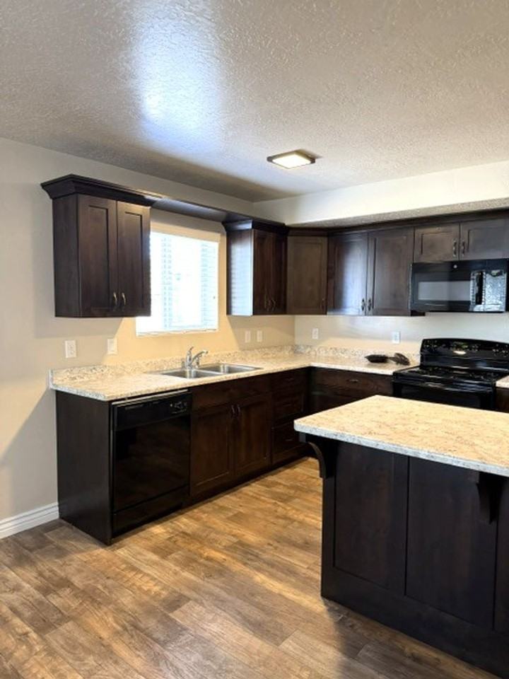 1656 W Harding Ave - Photo 5 of 11