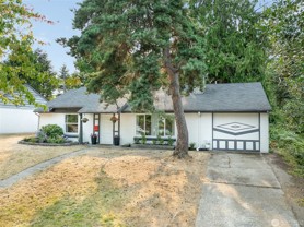 17211 5th Ave Ne - Photo 1 of 1