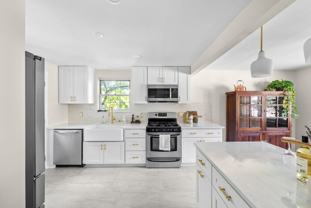 128 Legrande Dr - Photo 1 of 1