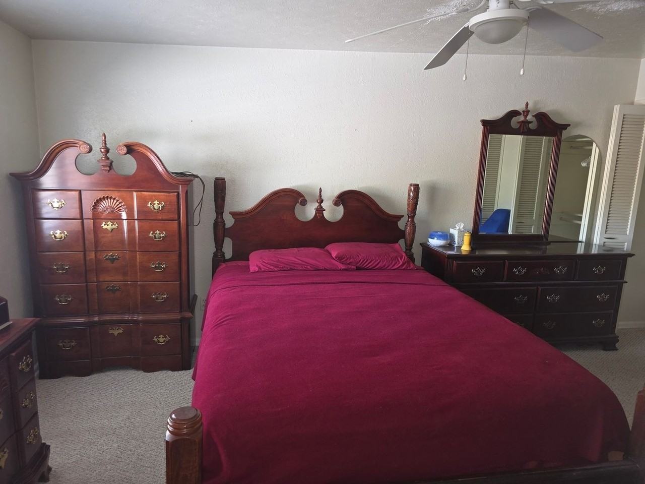 4633 Fordham Dr - Photo 3 of 19