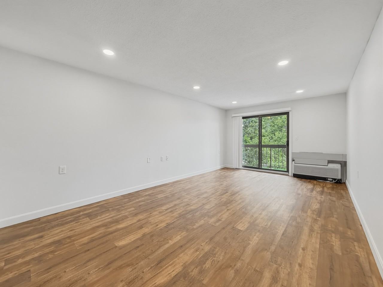 47 Palmer St #404 - Photo 5 of 15