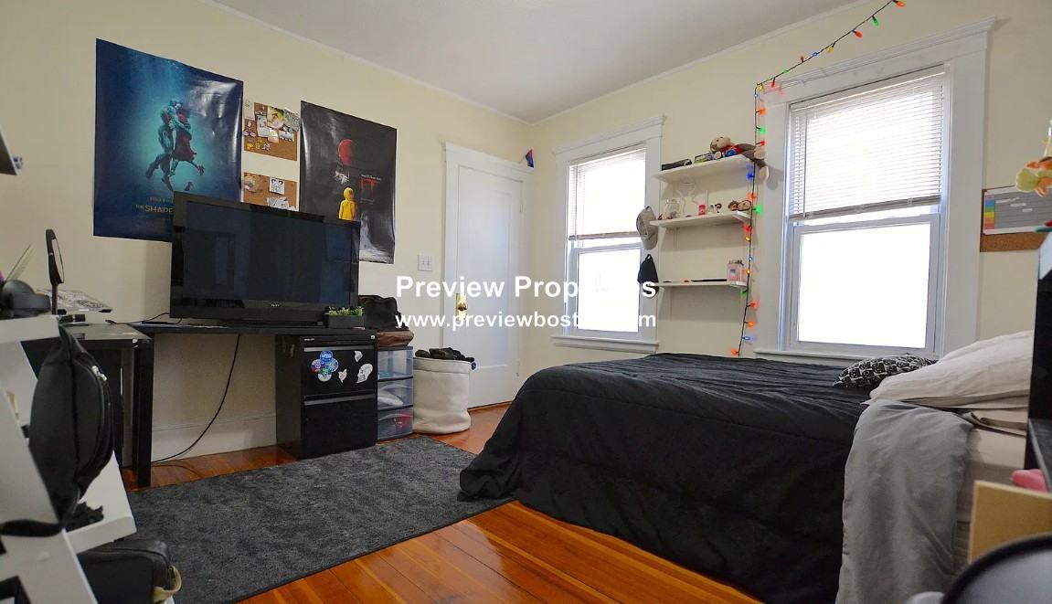 50 Tremont St #1 - Photo 5 of 11