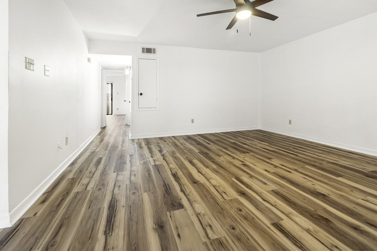 4293 Lac Saint Pierre Drive - Photo 3 of 16