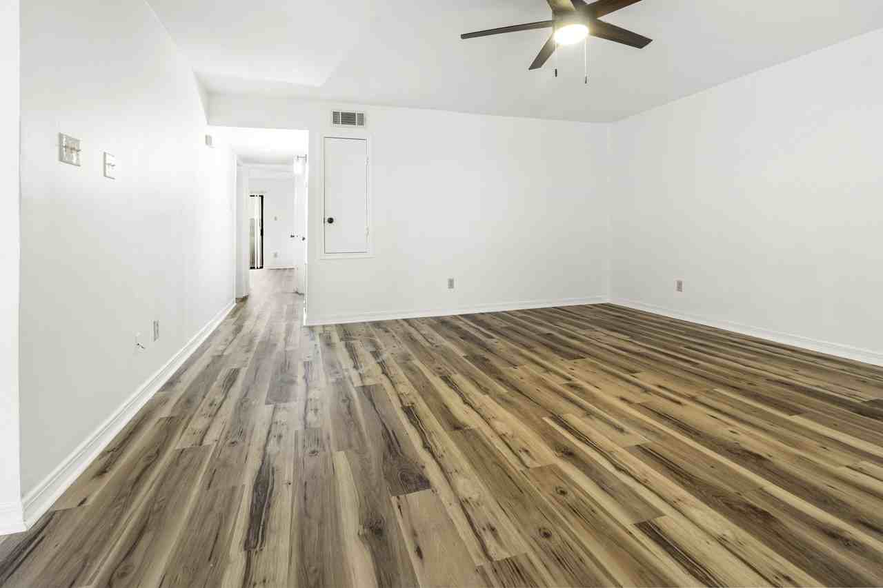 4289 Lac Saint Pierre Drive - Photo 4 of 16