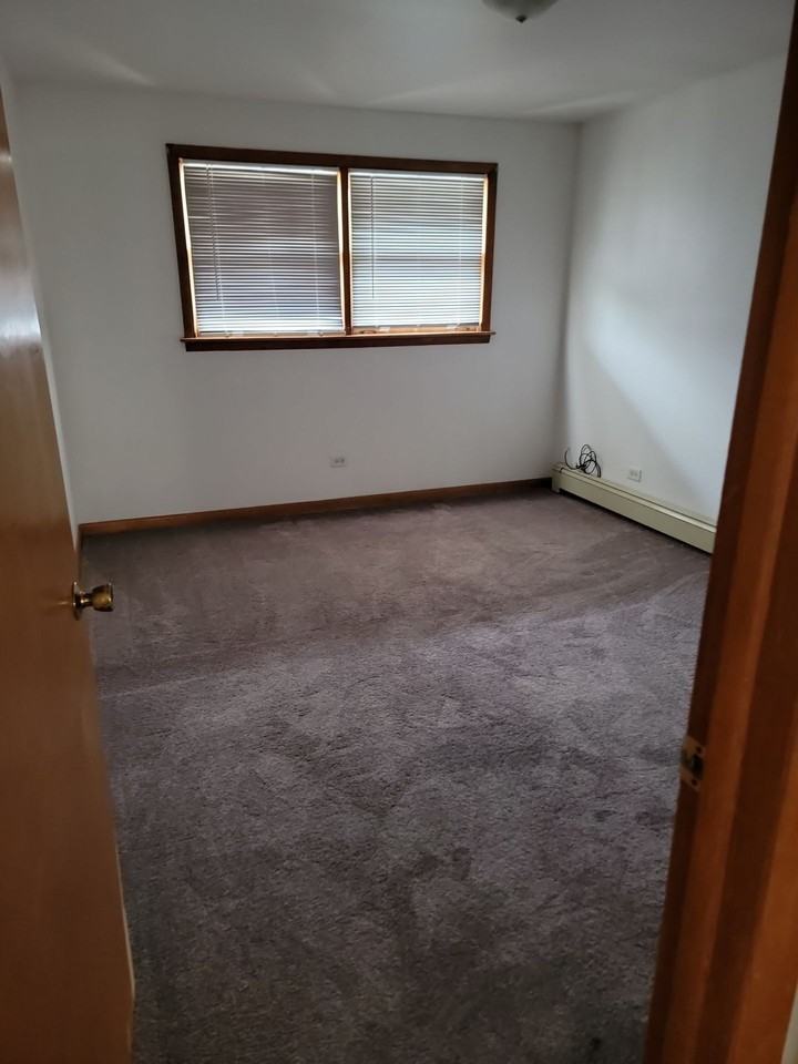 17385 70th Avenue - Photo 4 of 6