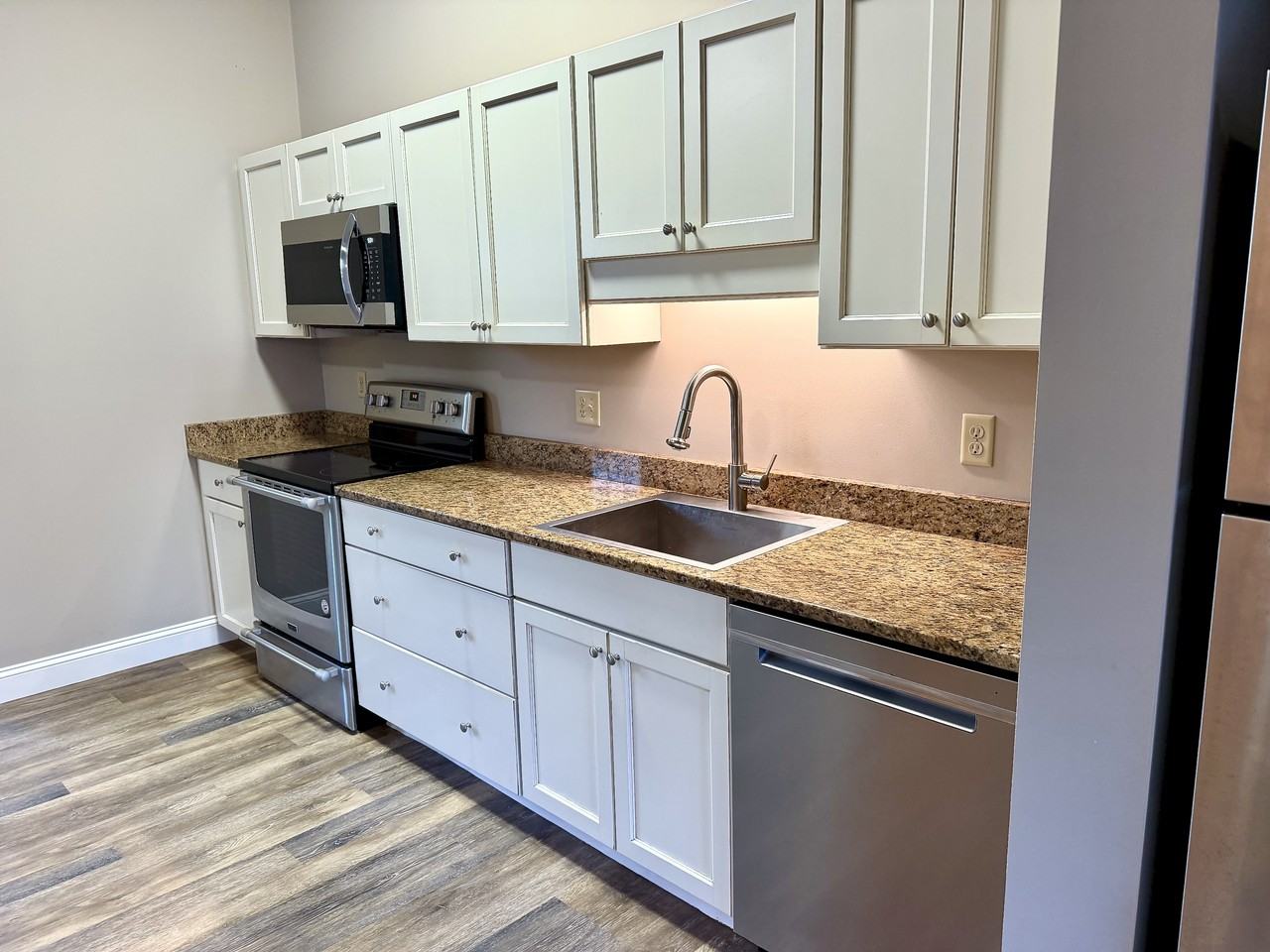2 Perkins Place - Photo 3 of 10