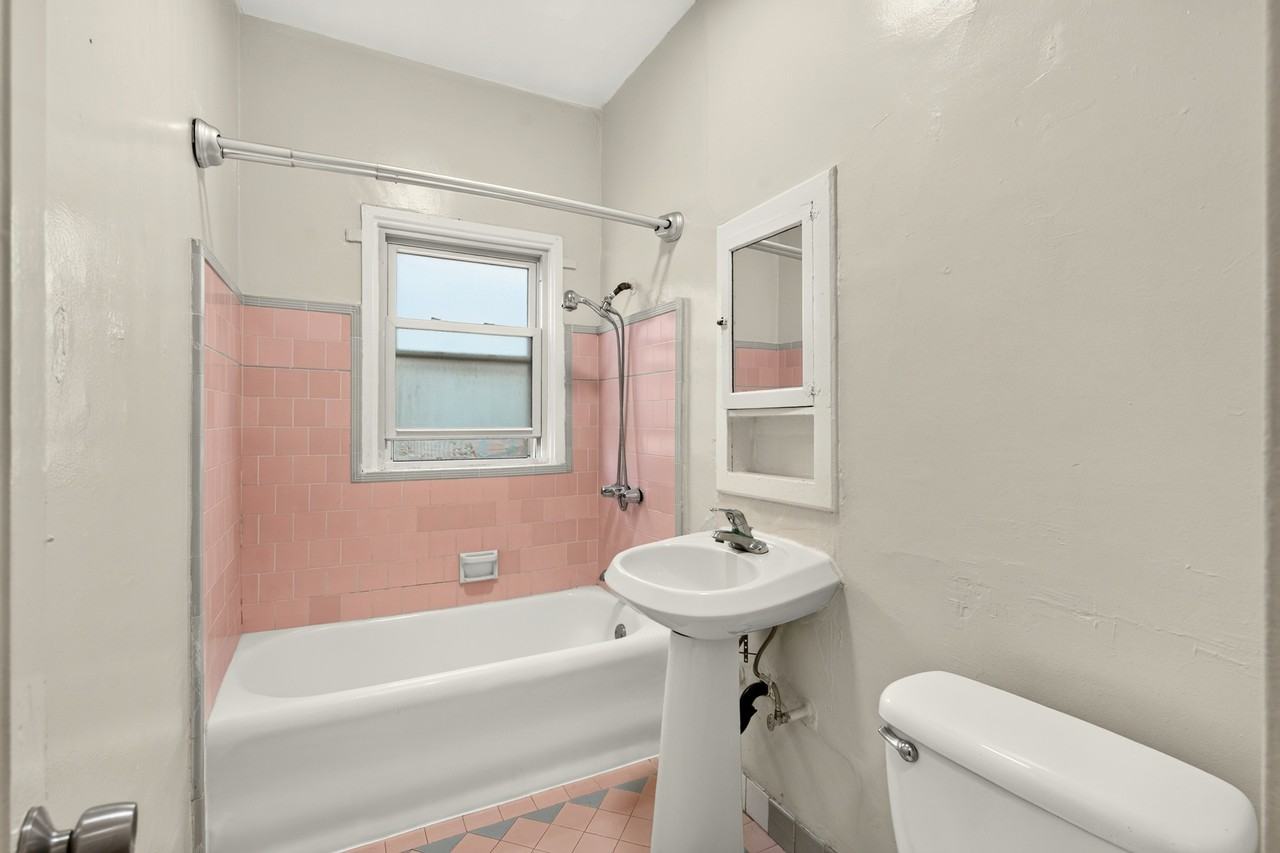 2416 8th Avenue - Photo 7 of 10