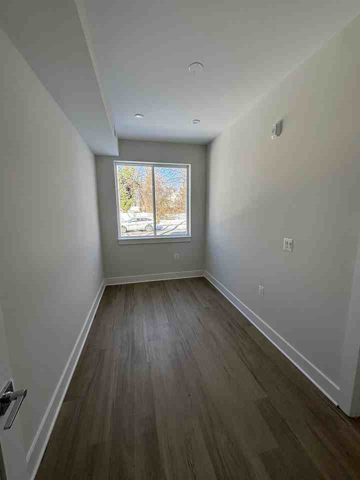 4311 Sheriff Road Northeast - Photo 4 of 5