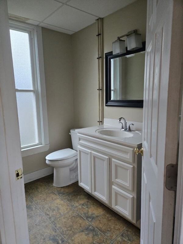 308 Center Street - Photo 5 of 10
